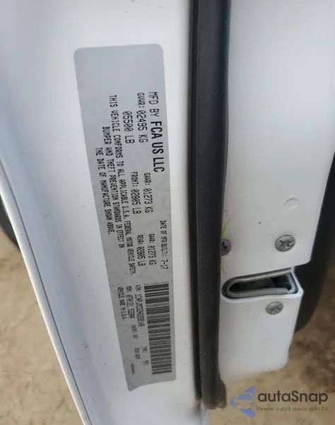 2017 Jeep Cherokee Latitude из США, поврежденный, VIN 1C4PJMCS2HD228148